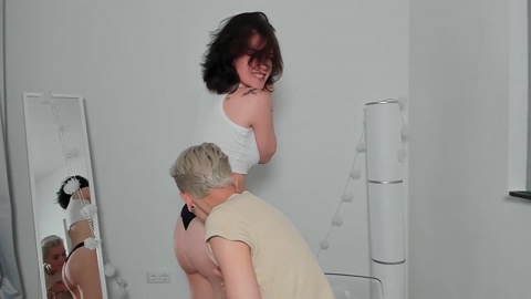 tessa_wayne  29-08-2022